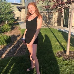 Meet your Posher, Lara